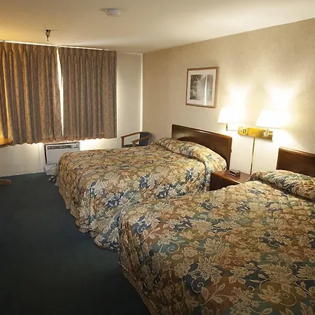 Inn At Snowshoe-2